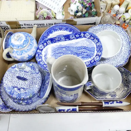 BOX LOT OLD B/W CHINA WILLOW PAT ETC