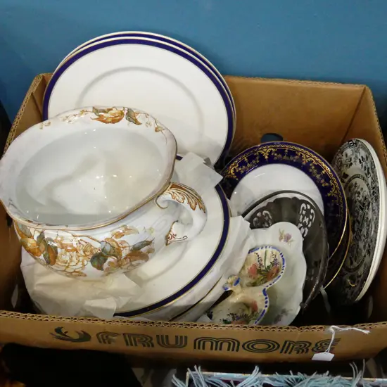 BOX LOT CHINA & R/D CHAMBER POT
