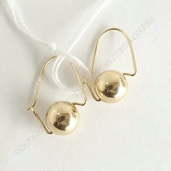 PR 9CT EARRINGS 2.7gms