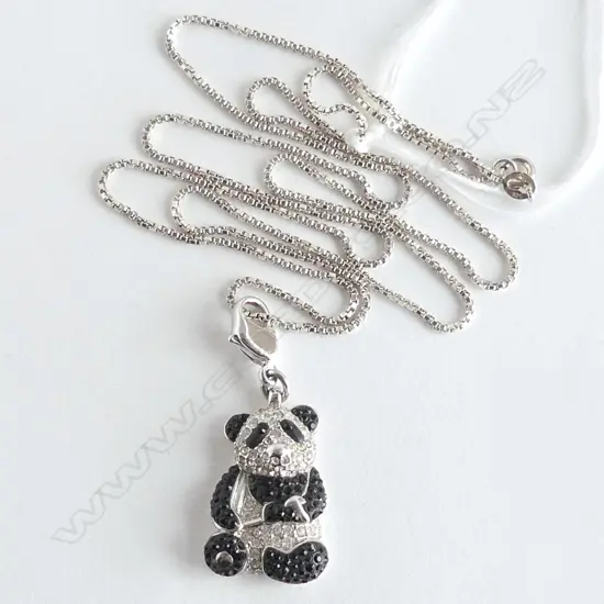 SWAROVSKI PANDA BEAR PENDANT ON STG CHAIN