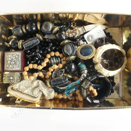 ASST. COSTUME JEWELLERY