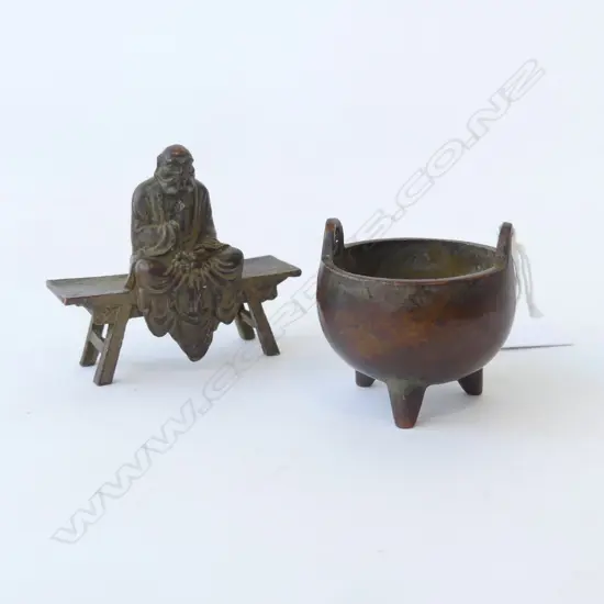 ORIENTAL BRONZE INCENSE BURNER 50mm dia + MAN ON BENCH H.70mm