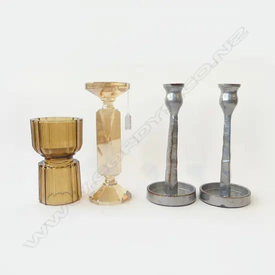 4 CANDLE HOLDERS