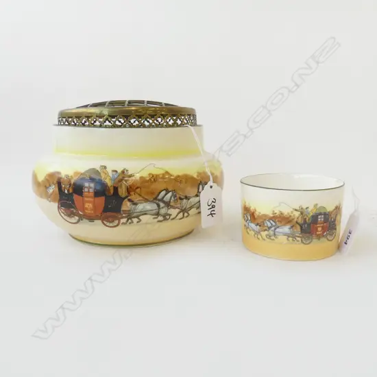 2 PC ROYAL DOULTON COACHING DAYS, RED DOOR ROSE BOWL VASE & SML DISH