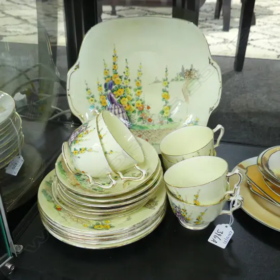 CROWN STAFFORTSHIRE TEASET HOLLEYHOCK GARDEN PAT