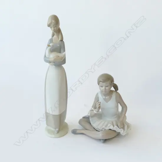 2 NAO FIGURINES; WOMAN w. DUCK & BALLERINA H.270mm