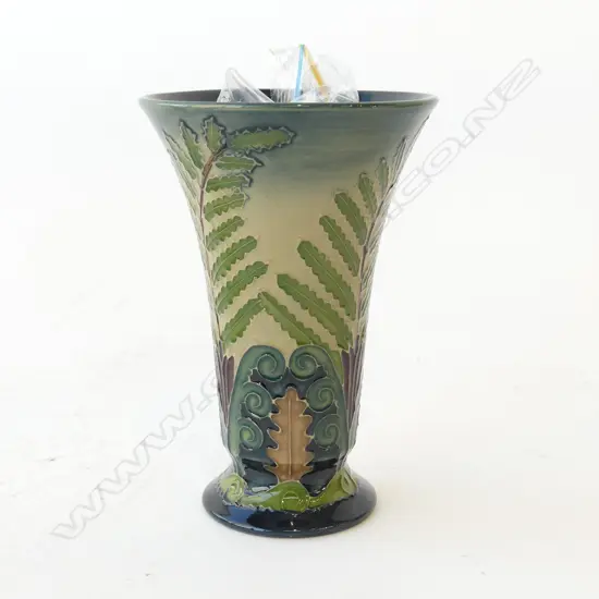 MOORCROFT PONGA/SILVER FERN TRUMPET VASE, RECEIPT INSIDE FOR $495 IN 1995, 100X140mm