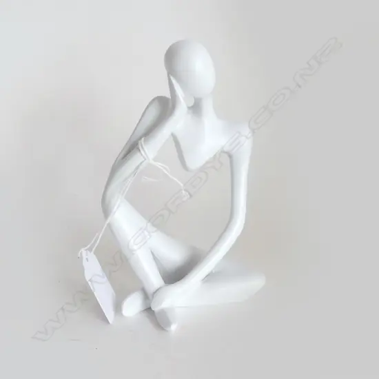 SM CERAMIC FIGURAL STATUETTE H.130 