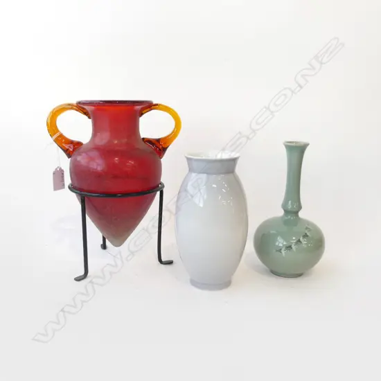 3 VASES; RED GLASS ON STAND H.255mm, CELADON, B&G DENMARK