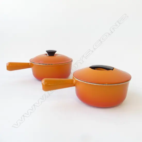 2 VINTAGE ORANGE LE CREUSET LIDDED PANS 180mm dia