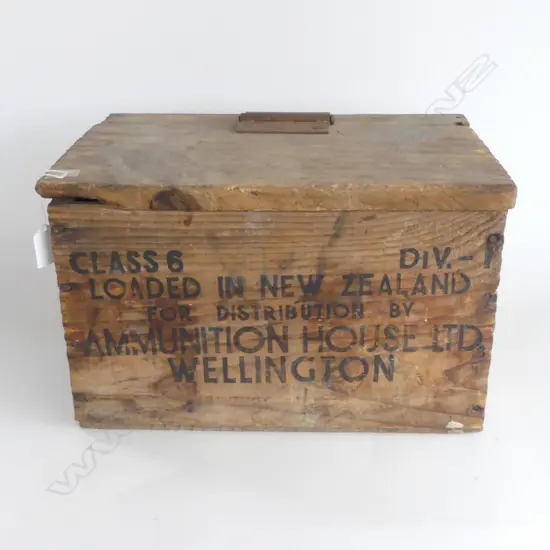 OLD WOODEN AMMUNITION BOX  WELLINGTON  L370 H235MM