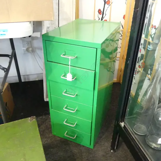  INDUSTRIAL GREEN SIX DRAWER METAL CABINET H660MM +/-