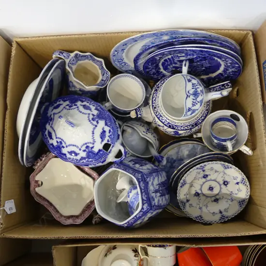 BOX LOT B/W CHINA FLOW BLUE ETC