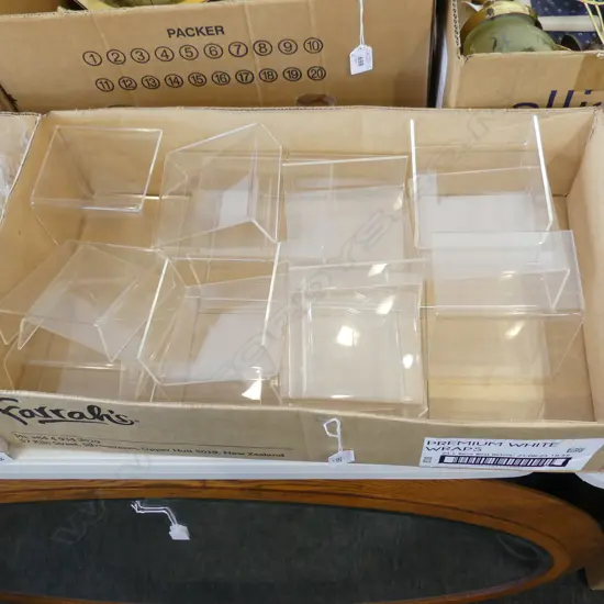 20 PERSPEX DISPLAY STANDS - TWO SIZES, L.140MM X H.85MM & L.120MM X H.45MM