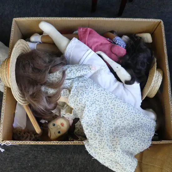 ASST. DOLLS INCL. GOEBEL ETC