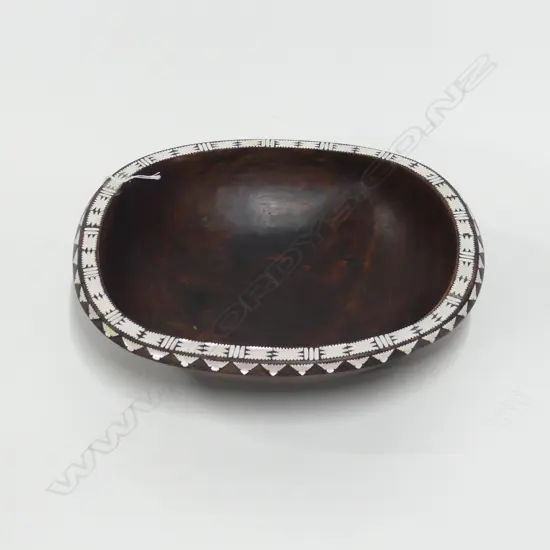 SOLOMAN ISLAND MOP INLAID ROSEWOOD BOWL DIA340MM