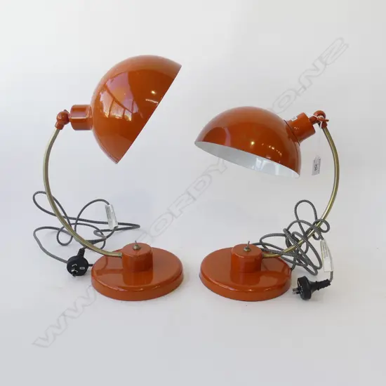 PR CONTEMPORARY ORANGE METAL LAMPS H.350mm