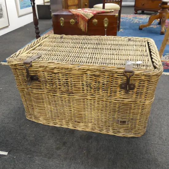 LG WICKER LINEN BASKET H.480 x 910mm