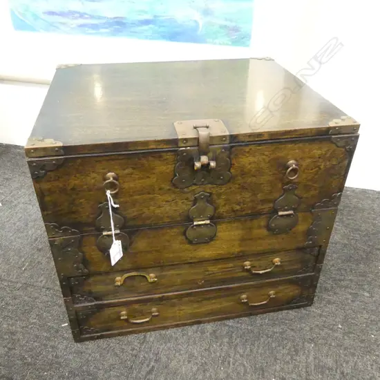 ORIENTAL CHEST 425x350x365mm
