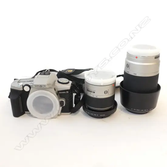 MINOLTA DYNAX 5 CAMERA + LENSES