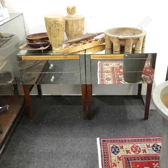 PR MIRRORED BEDSIDE DRAWERS 600x435x700mm FAULTS