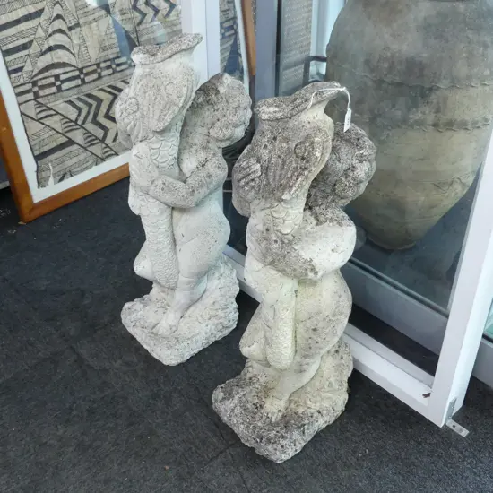 PAIR OF19THC FRENCH RECONSTITUTED STONE GARDEN CHERUBS H.800mm