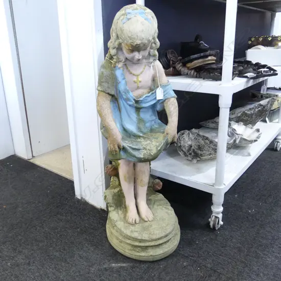 CONCRETE GARDEN GIRL H.800mm