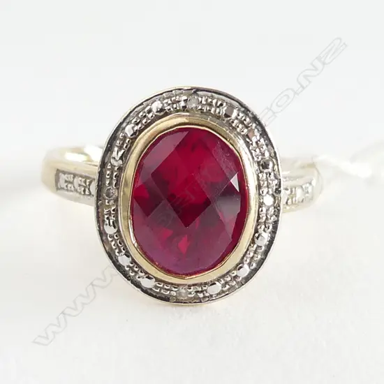 9CT SYNTHETIC RUBY & 4 TINY DIAMOND RING 3.7gms SIZE M
