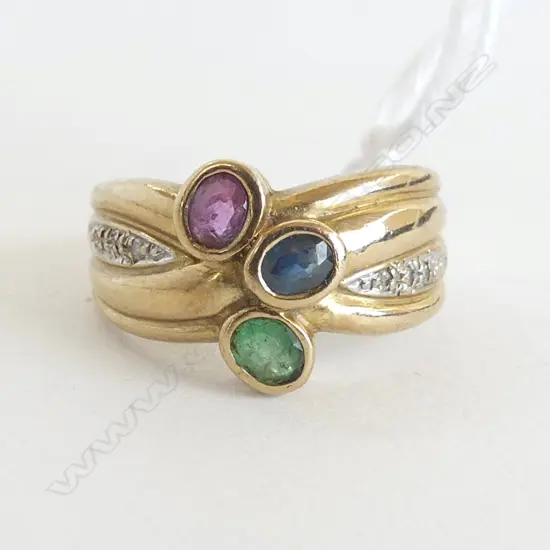 8ct RUBY SAPHIRE & EMERALD RING 3.1G marked 333 NOTE: NOT 20ct. SIZE L