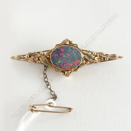 9ct GOLD & OPAL BROOCH Arts & Crafts  (Rhoda Wager?) style 4.35gms