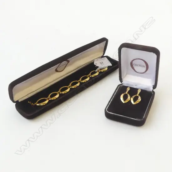 OROTON GP BRACELET & EARRINGS SET, EACH BOXED