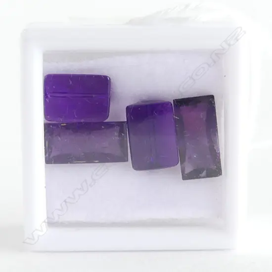 4 AMETHYST RECTANGULAR CABOCHON 8ct