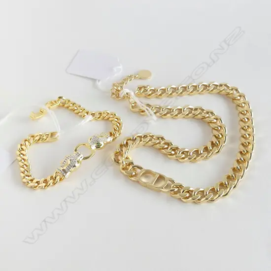 PR COSTUME FAUX GOLD BRACELET & NECK CHAIN