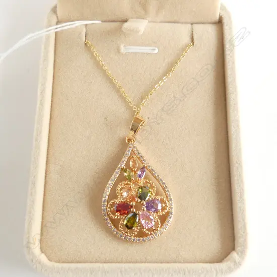 MULTI COLOURED TEAR DROP PENDANT & CHAIN