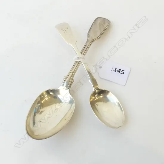 S/SILVER GEO TABLE SPOON  VICT SILVER TEASPOON 77G