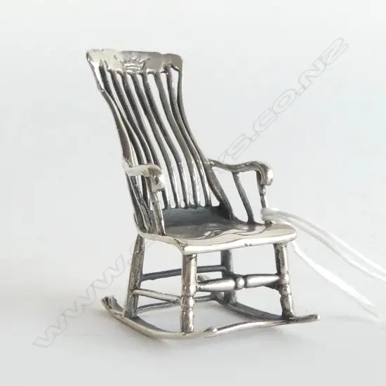 S/SILVER MINITURE  ROCKING CHAIR H45MM 14G