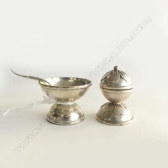 2 S/SILVER CONDIMENTS & SPOON 39G