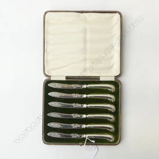 6 KNIFE w. STG PISTOL GRIP HANDLES, CASED