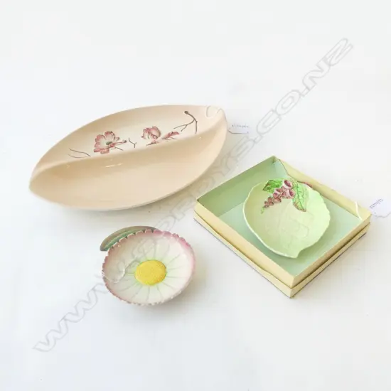 3 PCS CARLTONWARE BOXED DISH SERVING DISH L300MM & FLOWER DISH 