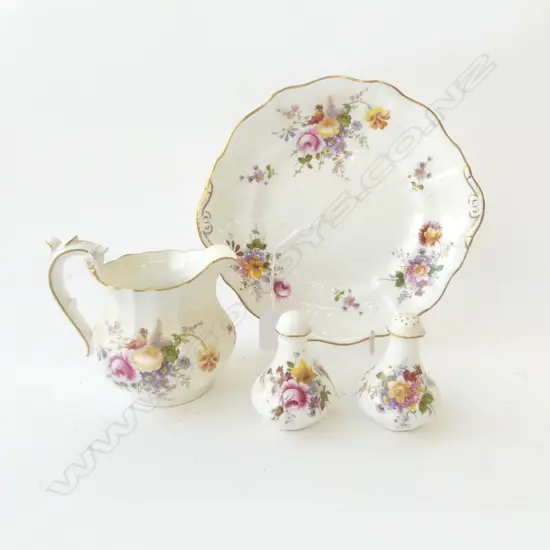 ROYAL CROWN DERBY SCALLOPED PLATE, JUG & PEPPER/SALT