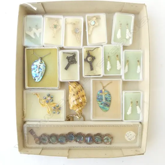 15 PCES ASST. COSTUME JEWELLERY