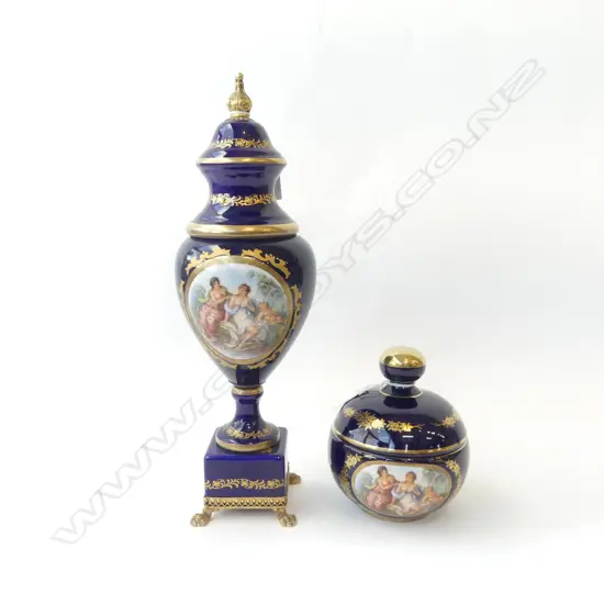 CAPIDEMONTE LIDDED BOWL AND CENTRE PIECE DIA120MM  H380MM