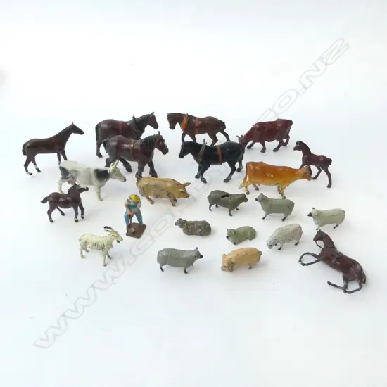 22 OLD LEAD TOYS – FARMER, ANIMALS INCL. SHEEP, HORSES, DONKEY, PIGS & GOAT