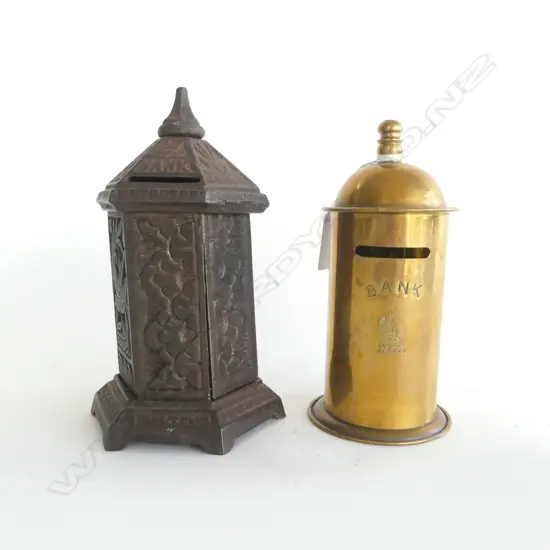 2 POST BOX SHAPED METAL MONEY BANKS H.165mm