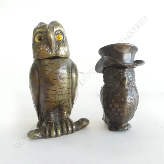 2VINTAGE BRONZE OWL VESTA BOXES FAULTS TO EYES H70