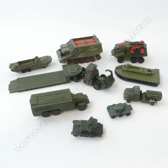 9 VINTAGE DINKY, CORGI & MATCHBOX DIE CAST MILITARY ARMY VEHICLES INCL. HOVERCRAFT, AMPHIBIAN, ARMOURED COMMAND VEHICLE 
