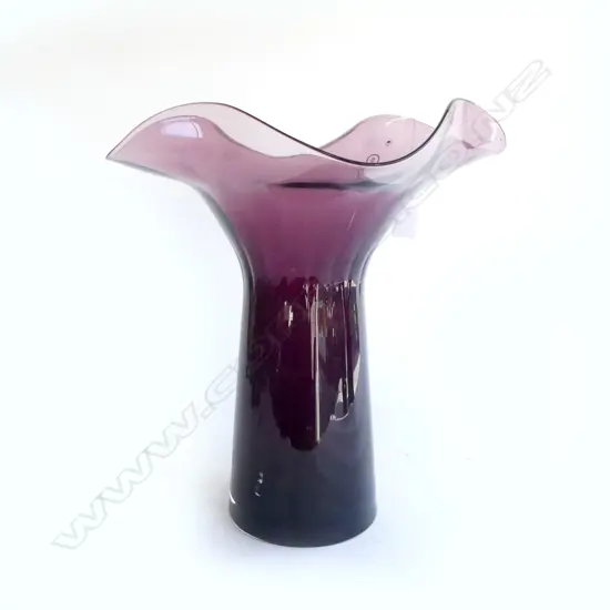 TALL RETRO PURPLE STUDIO GLASS WRZESNIAK GLASS WORKS H350MM