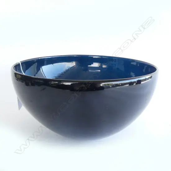 DEEP BLUE HANDBLOWN GLASS BOWL, H.130 x DIA.230mm