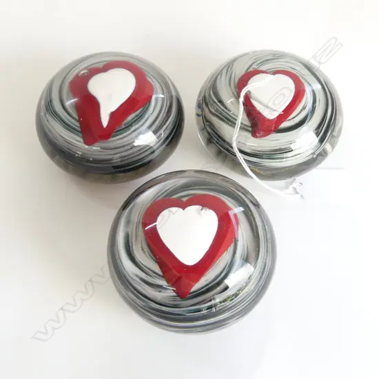 3 LYNDEN OVER ART GLASS PAPERWEIGHTS 95mm dia