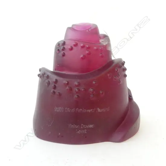 JO NUTTAL ART GLASS TROPHY H.150mm